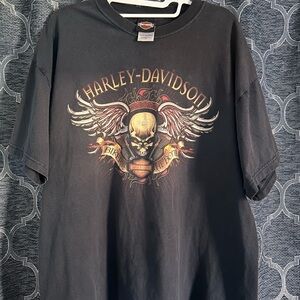 Harley-Davidson Vintage Black Short Sleeve Tee with Winged Skull Graphic
